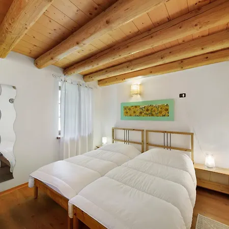 Cleila B Apartman